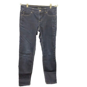𝅺WHITE House Black Market | skinny leg jeans